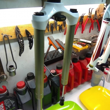 Вилка RST Lady Deuce TnL 100  б/у