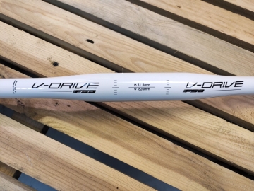 Руль FSA V-Drive 31,8x620 цвет белый