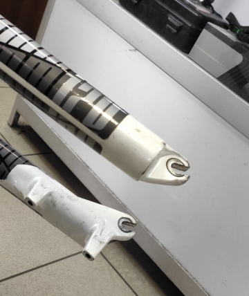 Вилка DT Swiss XMM 120mm Tapered  б/у