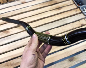 Руль FSA Gravity Light 31,8x710 цвет черный