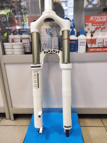 Вилка 26 Rock Shox Reba RLT Б/У