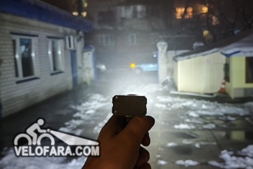 Велосипедна фара ONRIDE Lumio 850 Лм